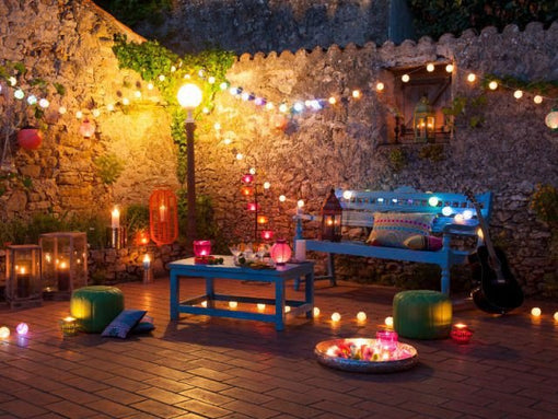 Comment s'habiller pour une soirée d'été décontractée