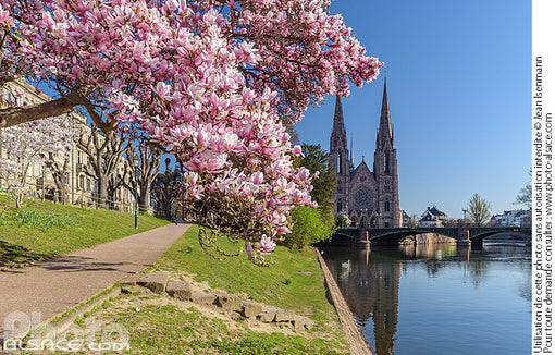 Comment s'habiller pour une journée printanière en ville