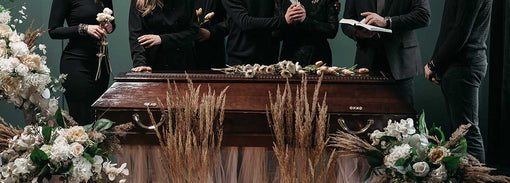 Comment s'habiller pour un enterrement ou une cérémonie funéraire