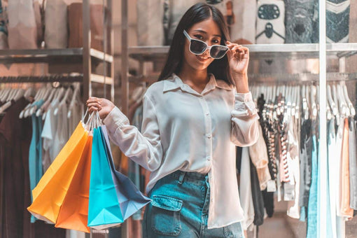 Comment s'habiller pour une journée de shopping en été