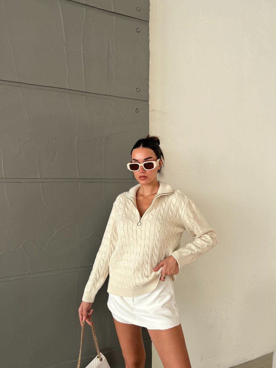 Pull à zip et col montant en maille Ivoire