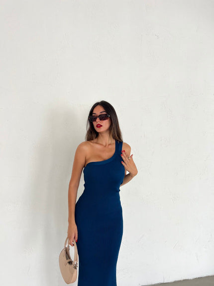 Robe moulante asymétrique bleu navy