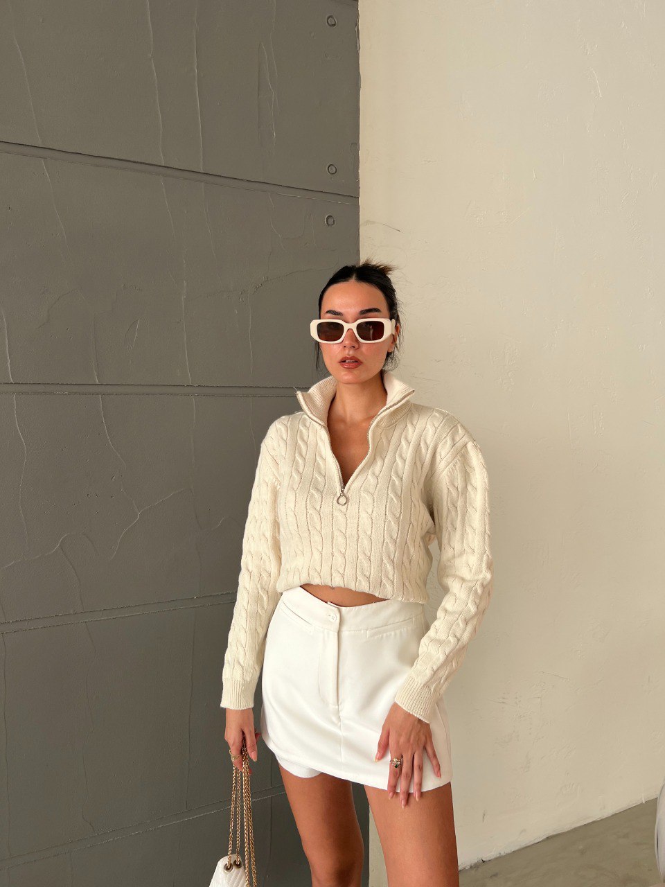 Pull à zip et col montant en maille Ivoire