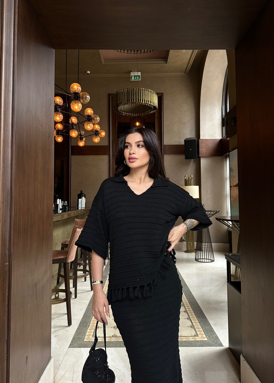 Ensemble coordonné en maille côtelée noir