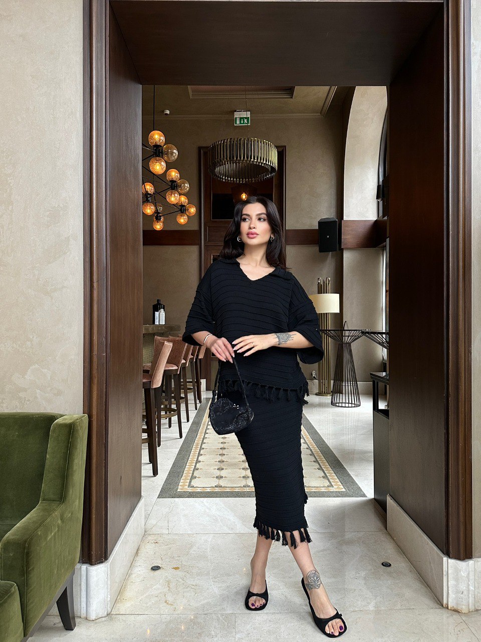 Ensemble coordonné en maille côtelée noir