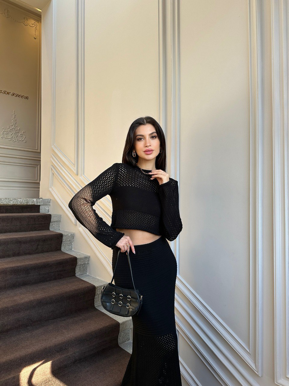 Ensemble crop top et jupe midi en maille noir