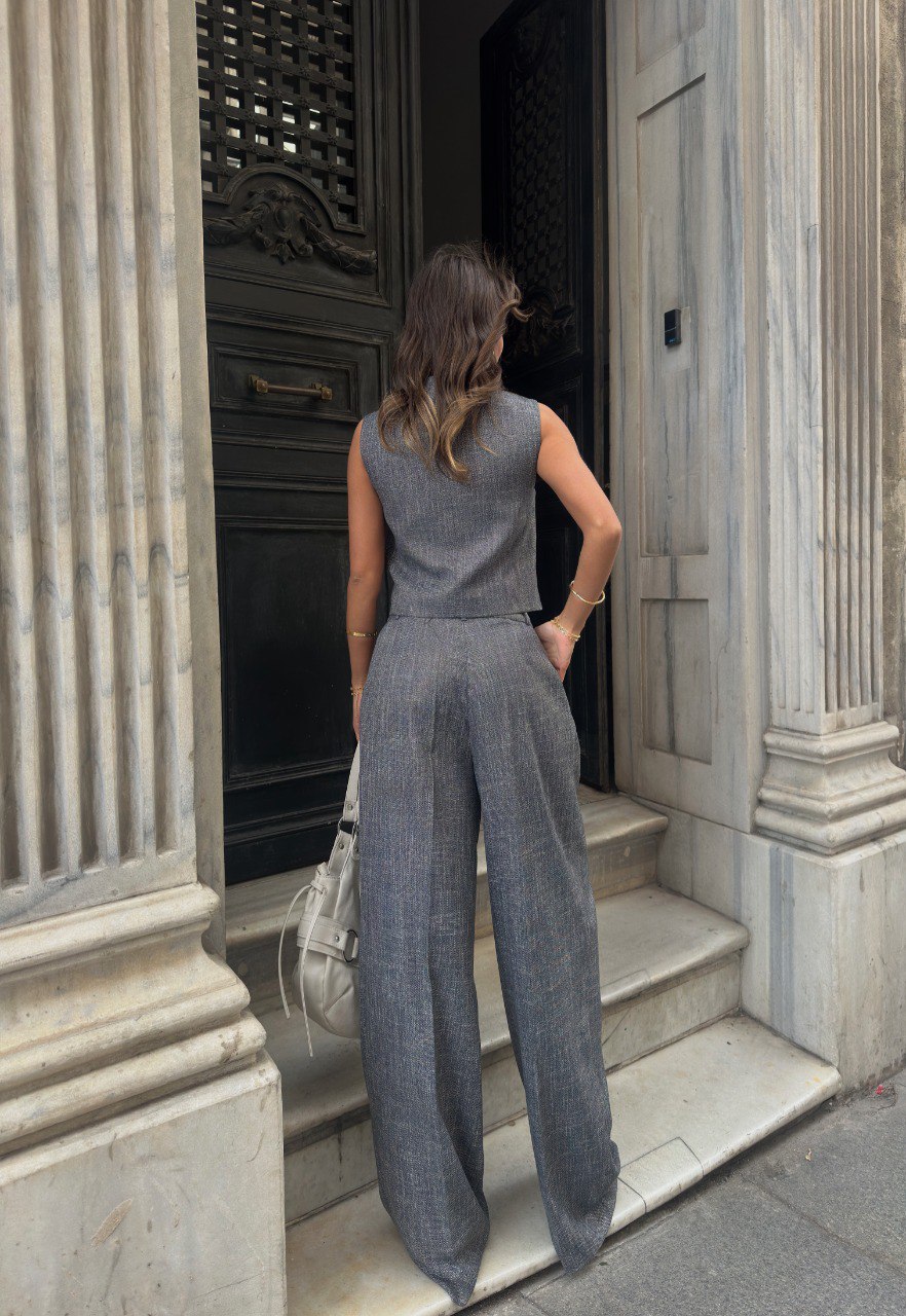 Ensemble en tweed gris pour femme